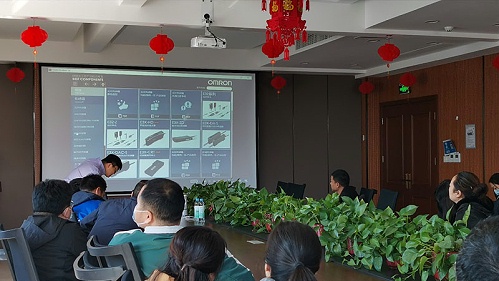 十八款禁用看尿口入口：欧姆龙通用产品商谈案例分析培训交流会