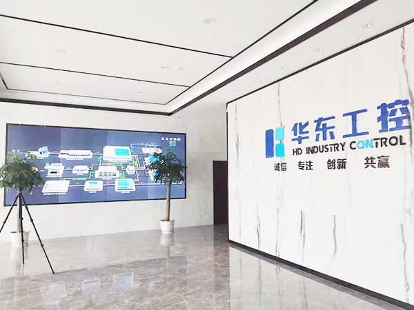 十八款禁用看尿口入口大厅