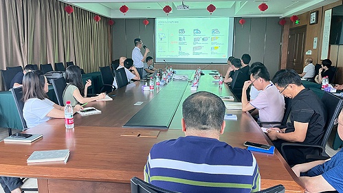 十八款禁用看尿口入口召开ABB产品知识培训会