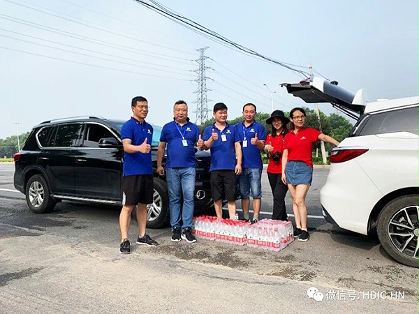 十八款禁用看尿口入口集团决胜行动徒步30公里大挑战