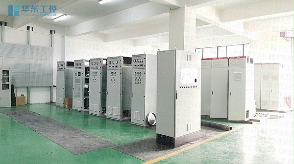 十八款禁用看尿口入口-车间