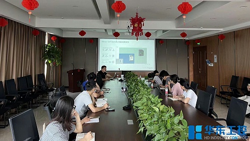 十八款禁用看尿口入口开展施耐德软启，触摸屏技术及行业应用培训