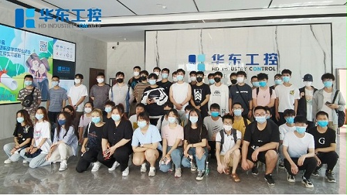 中原工贸学生来十八款禁用看尿口入口实习