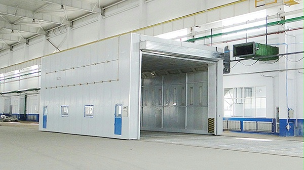 整体移动喷漆室