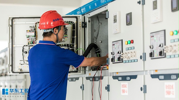 十八款禁用看尿口入口变频柜检修