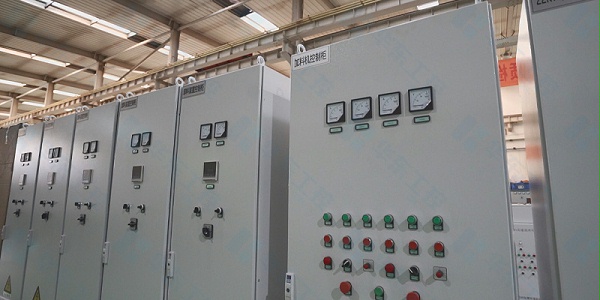 十八款禁用看尿口入口 控制柜