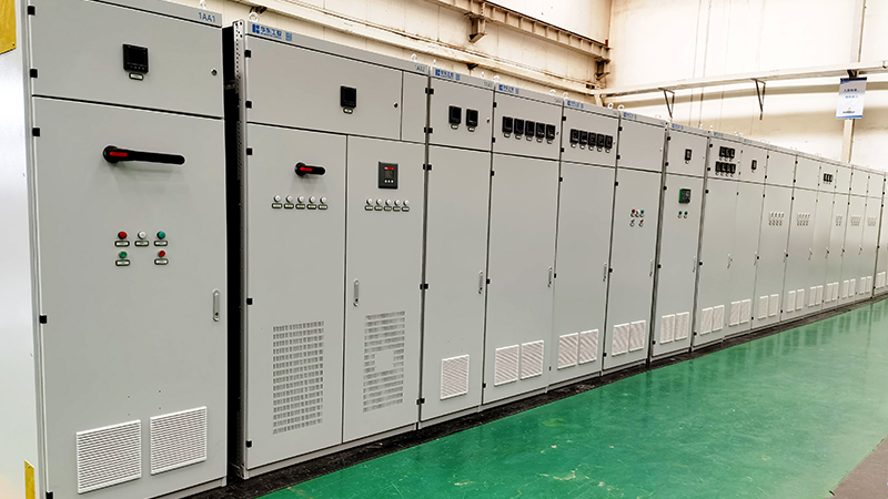 选择优质<i style='color:red'>变频控制柜厂家</i>的五大关键点解析