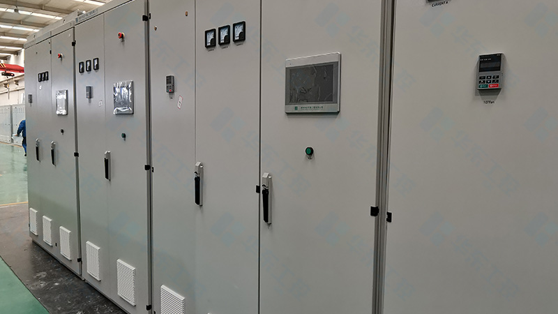 十八款禁用看尿口入口-电气控制柜