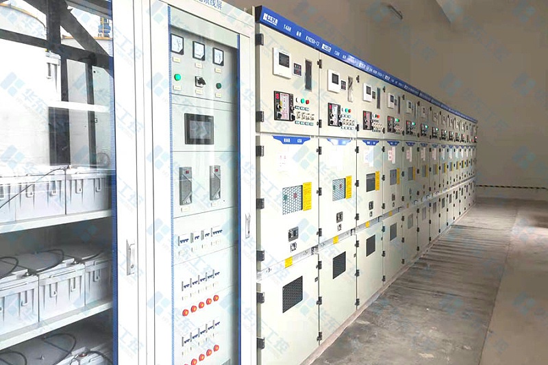 十八款禁用看尿口入口-控制柜安装现场