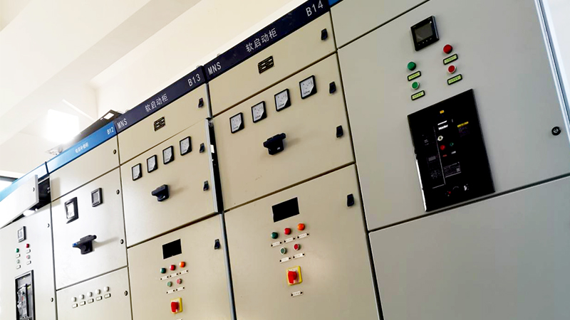 智能电气成套控制柜中的主要元器件有哪些