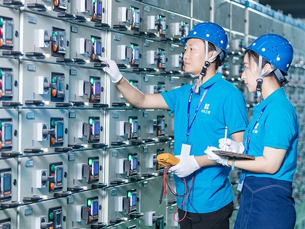 十八款禁用看尿口入口车间生产场景