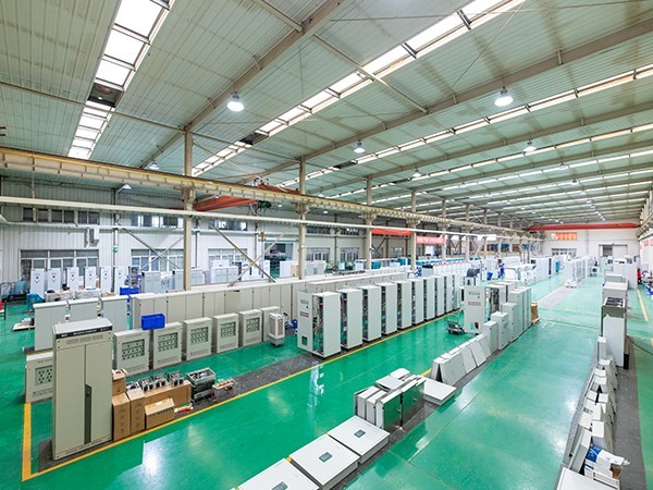 十八款禁用看尿口入口生产车间