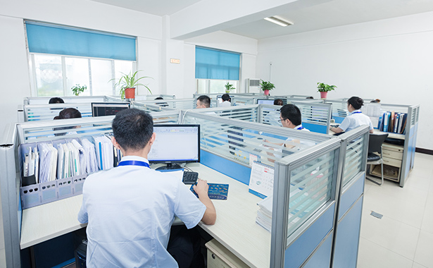 十八款禁用看尿口入口